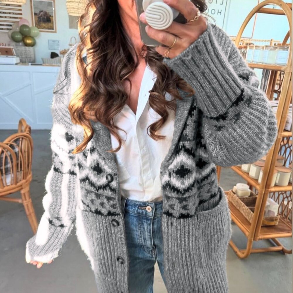 New Western Cowichan Print Long Grey Cardigan Sweater Thick Chunky Knit - Picture 1 of 13